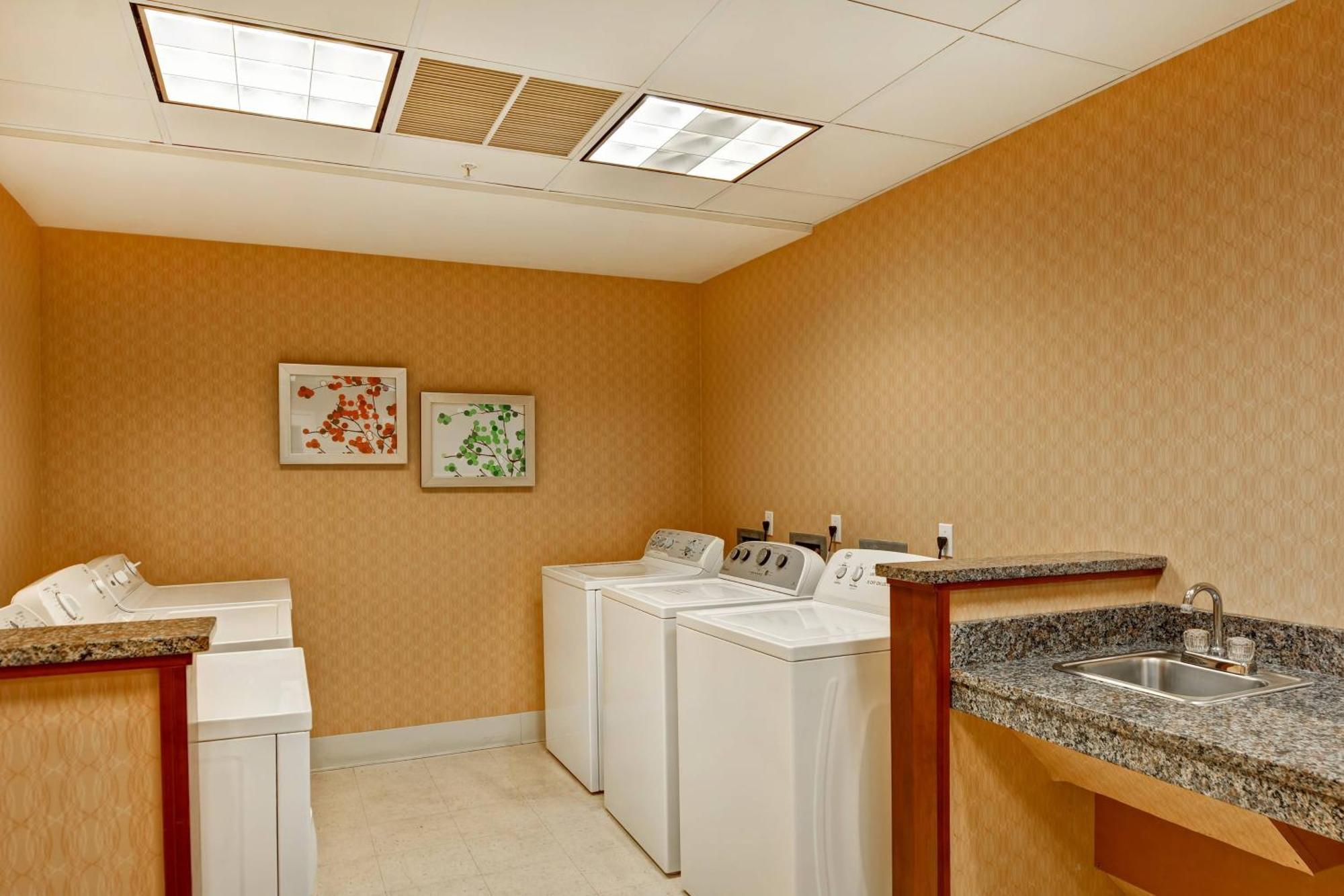 Residence Inn By Marriott Morgantown Medical Center Area Екстер'єр фото